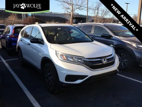 White 2016 Honda CR-V SE for sale in Kansas City, MO