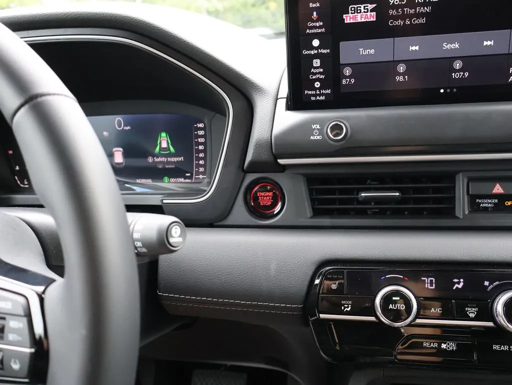2026 Honda Pilot Touring - Photo 28