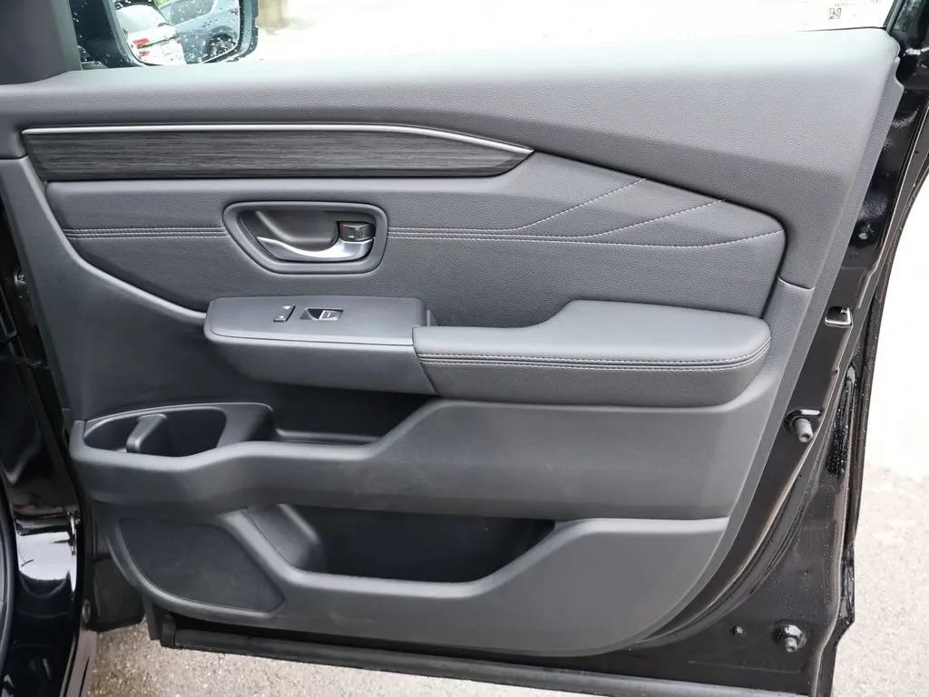 2026 Honda Pilot Touring - Photo 11