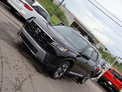 Another view of 2026 Honda Pilot Touring for sale in Kansas City, MO at Jay Wolfe Honda