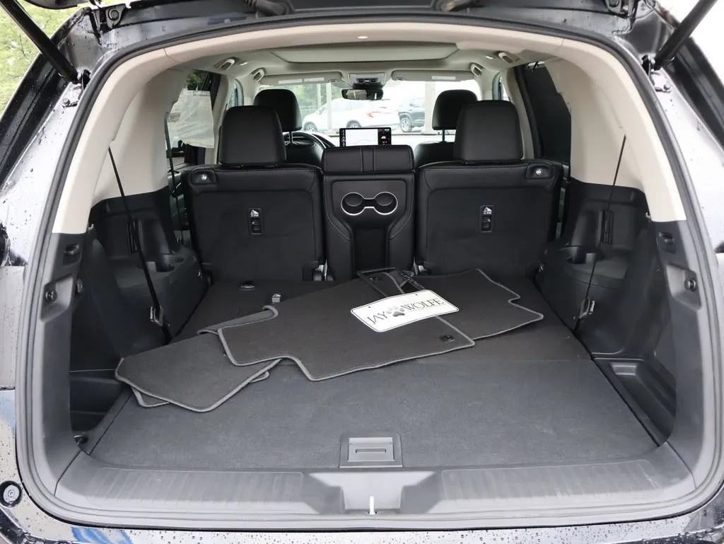 2026 Honda Pilot Touring - Photo 15