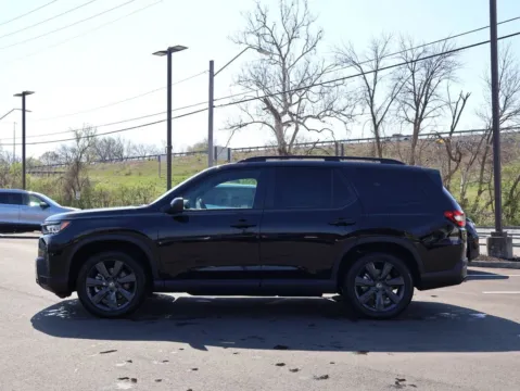 Another view of 2026 Honda Pilot Sport for sale in Kansas City, MO at Jay Wolfe Honda