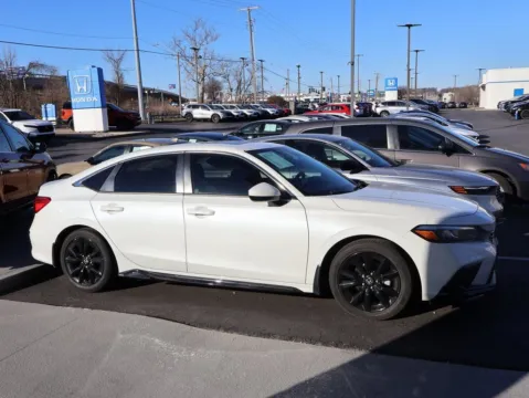 More photos of 2023 Honda Civic Sedan EX at Jay Wolfe Honda, MO
