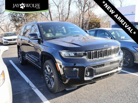 Black 2023 Jeep Grand Cherokee L Overland for sale in Kansas City, MO