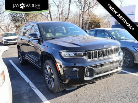Black 2023 Jeep Grand Cherokee L Overland for sale in Kansas City, MO