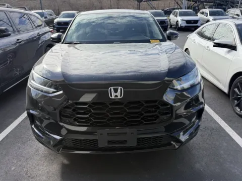 Photos of 2023 Honda HR-V EX-L for sale in Kansas City, MO at Jay Wolfe Honda