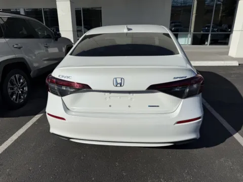 More photos of 2025 Honda Civic Sedan Hybrid Sport at Jay Wolfe Honda, MO