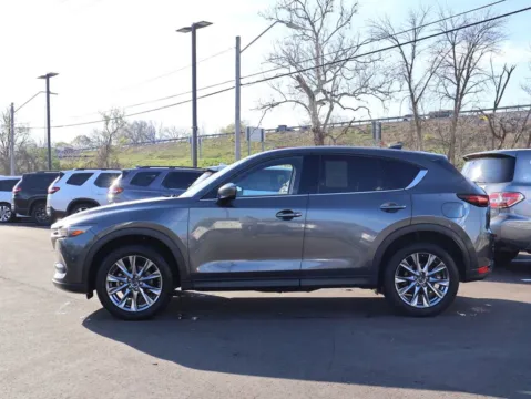 More photos of 2020 Mazda CX-5 Signature at Jay Wolfe Honda, MO