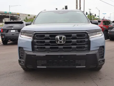 More photos of 2026 Honda Pilot Sport at Jay Wolfe Honda, MO