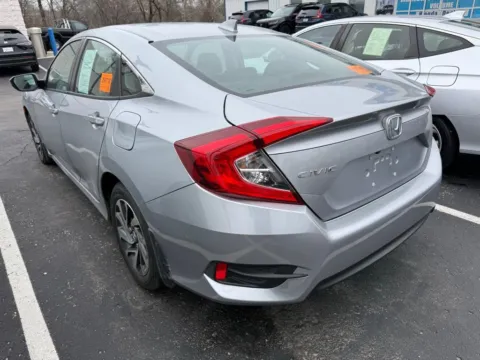 More photos of 2018 Honda Civic Sedan EX at Jay Wolfe Honda, MO