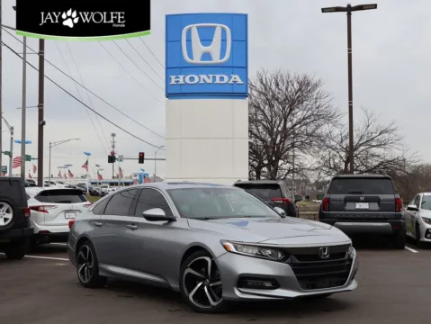 Silver 2018 Honda Accord Sedan Sport 2.0T for sale in Kansas City, MO