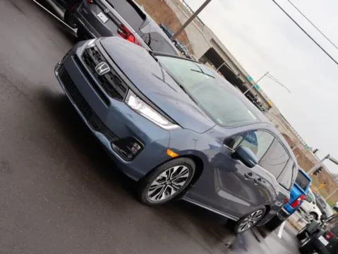 Another view of 2026 Honda Odyssey Elite for sale in Kansas City, MO at Jay Wolfe Honda