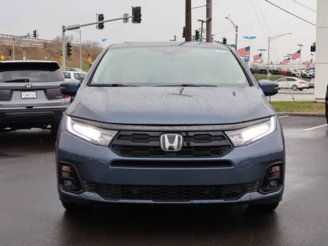 Photos of 2026 Honda Odyssey Elite for sale in Kansas City, MO at Jay Wolfe Honda