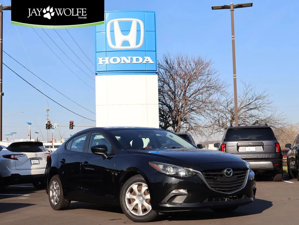 Used 2014 Mazda MAZDA3 i Sport with VIN JM1BM1U76E1149511 for sale in Kansas City