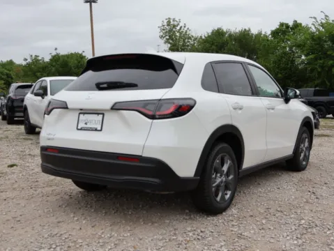 More photos of 2026 Honda HR-V LX at Jay Wolfe Honda, MO