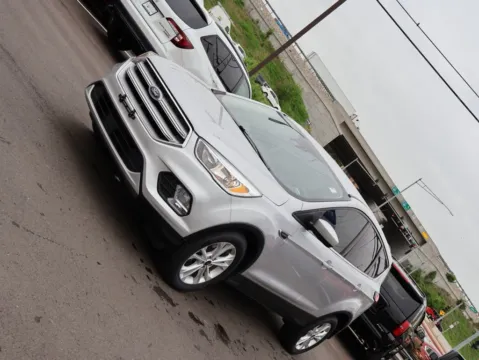 Another view of 2019 Ford Escape SE for sale in Kansas City, MO at Jay Wolfe Honda
