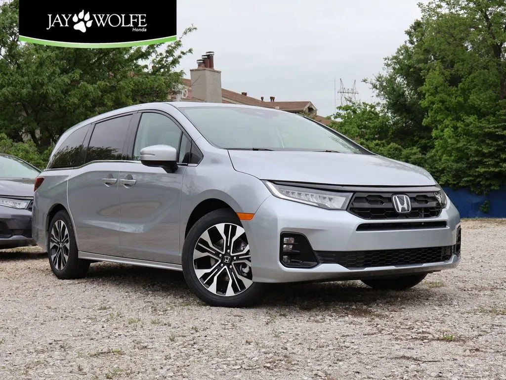 2026 Honda Odyssey Elite's photo