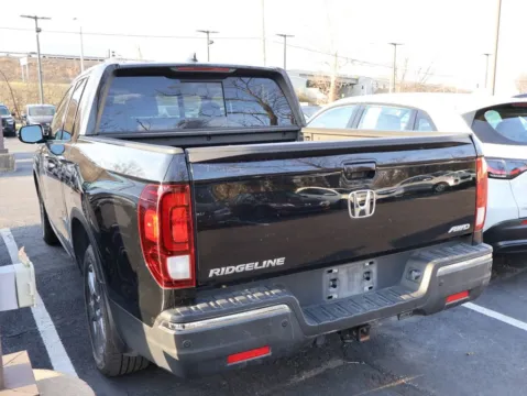More photos of 2020 Honda Ridgeline RTL-E at Jay Wolfe Honda, MO
