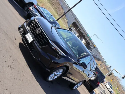 Another view of 2024 Honda CR-V EX-L for sale in Kansas City, MO at Jay Wolfe Honda