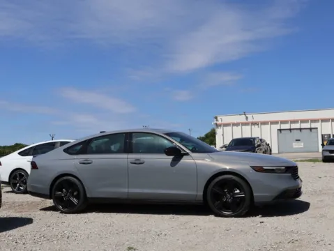 More photos of 2026 Honda Accord Hybrid Sport-L at Jay Wolfe Honda, MO