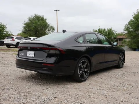 More photos of 2026 Honda Accord Sedan SE at Jay Wolfe Honda, MO