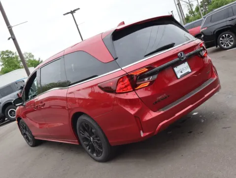 Another view of 2026 Honda Odyssey Sport-L for sale in Kansas City, MO at Jay Wolfe Honda