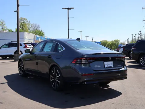 More photos of 2026 Honda Accord Hybrid Touring at Jay Wolfe Honda, MO