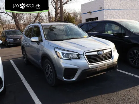 Silver 2020 Subaru Forester Premium for sale in Kansas City, MO
