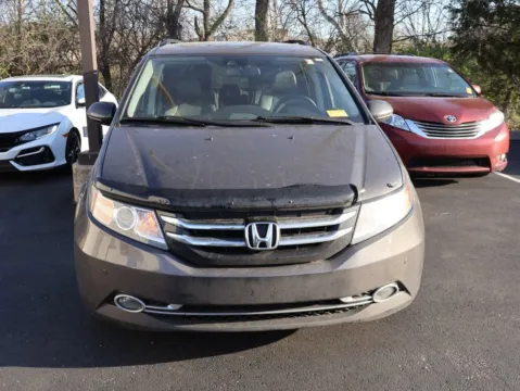 Photos of 2016 Honda Odyssey Touring Elite for sale in Kansas City, MO at Jay Wolfe Honda