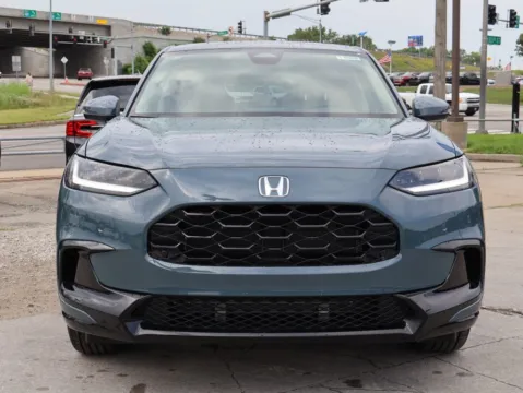 Photos of 2026 Honda HR-V EX-L for sale in Kansas City, MO at Jay Wolfe Honda