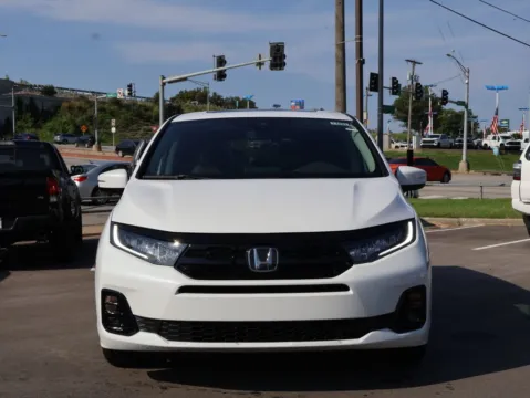 Photos of 2026 Honda Odyssey Elite for sale in Kansas City, MO at Jay Wolfe Honda