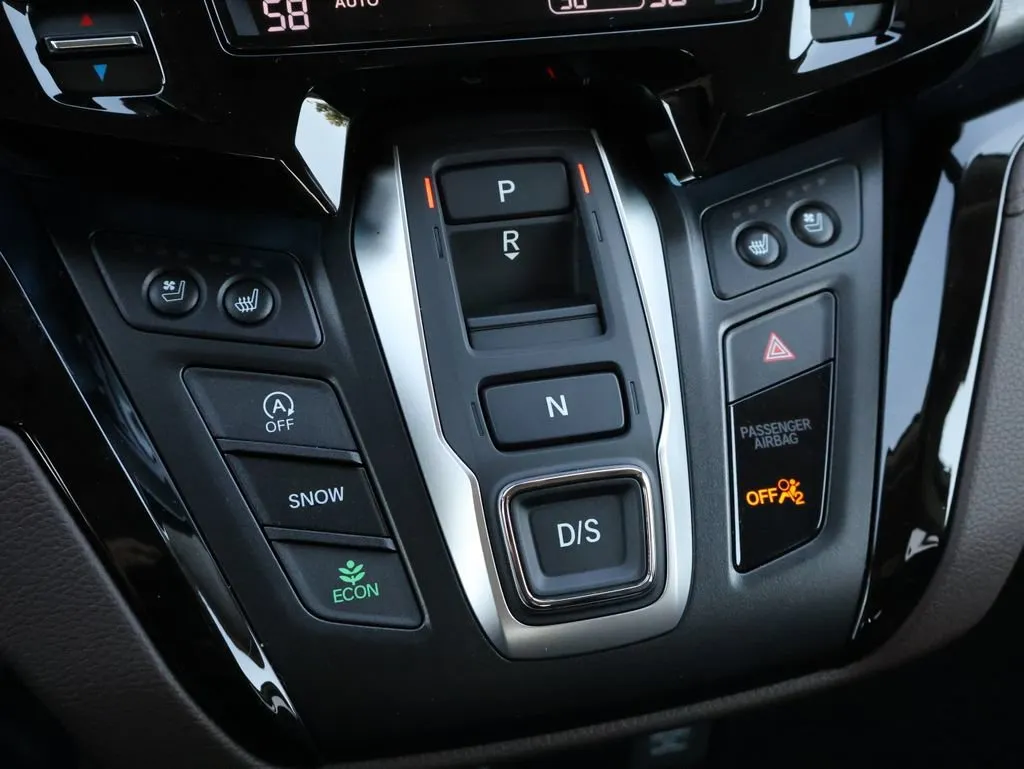 2026 Honda Odyssey Elite - Photo 18