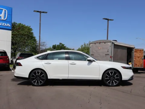 More photos of 2026 Honda Accord Hybrid Touring at Jay Wolfe Honda, MO