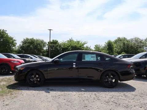More photos of 2026 Honda Accord Hybrid Sport-L at Jay Wolfe Honda, MO