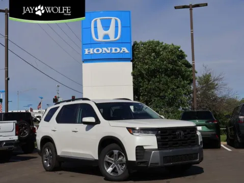 White 2026 Honda Pilot EX-L for sale in Kansas City, MO
