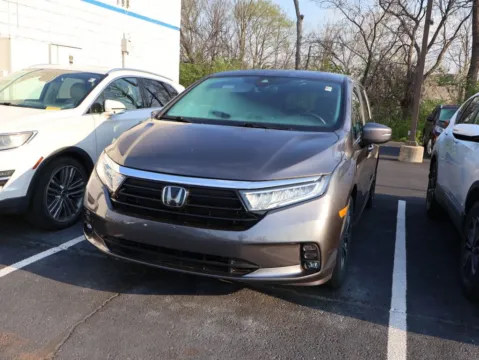 Another view of 2023 Honda Odyssey EX-L for sale in Kansas City, MO at Jay Wolfe Honda