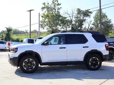 Another view of 2026 Honda Passport TrailSport Elite for sale in Kansas City, MO at Jay Wolfe Honda