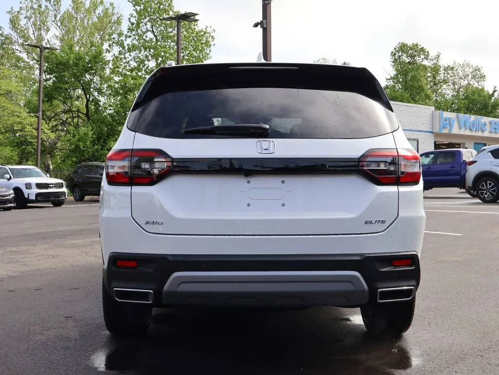 2025 Honda Pilot Elite - Photo 6