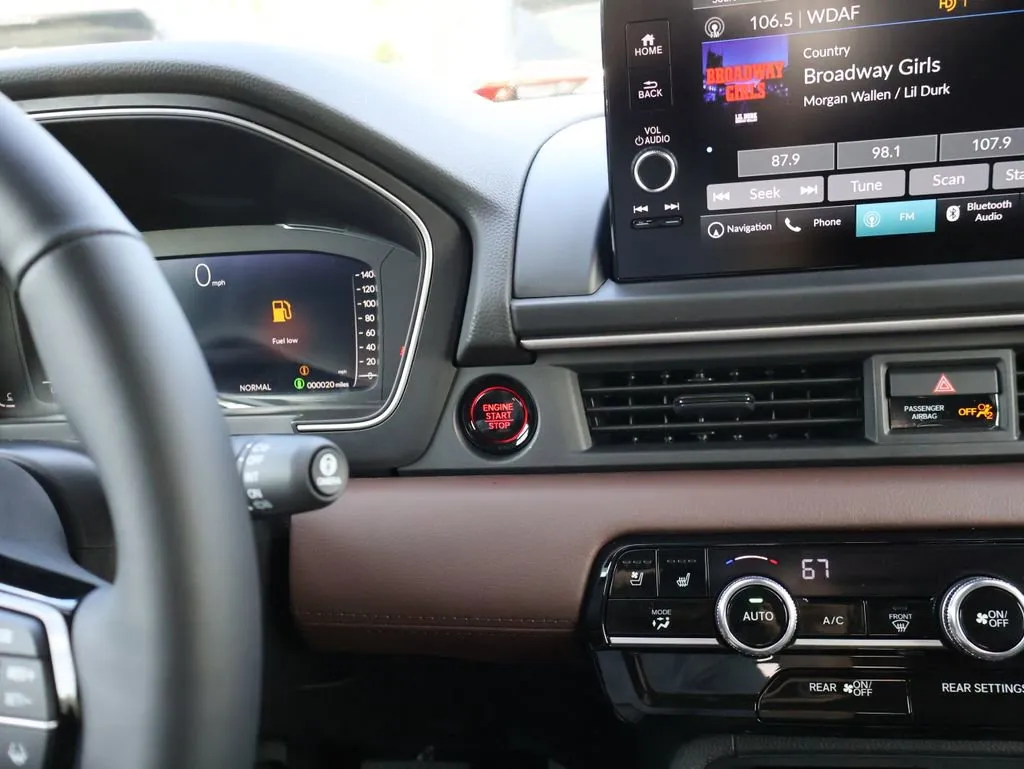 2025 Honda Pilot Elite - Photo 29