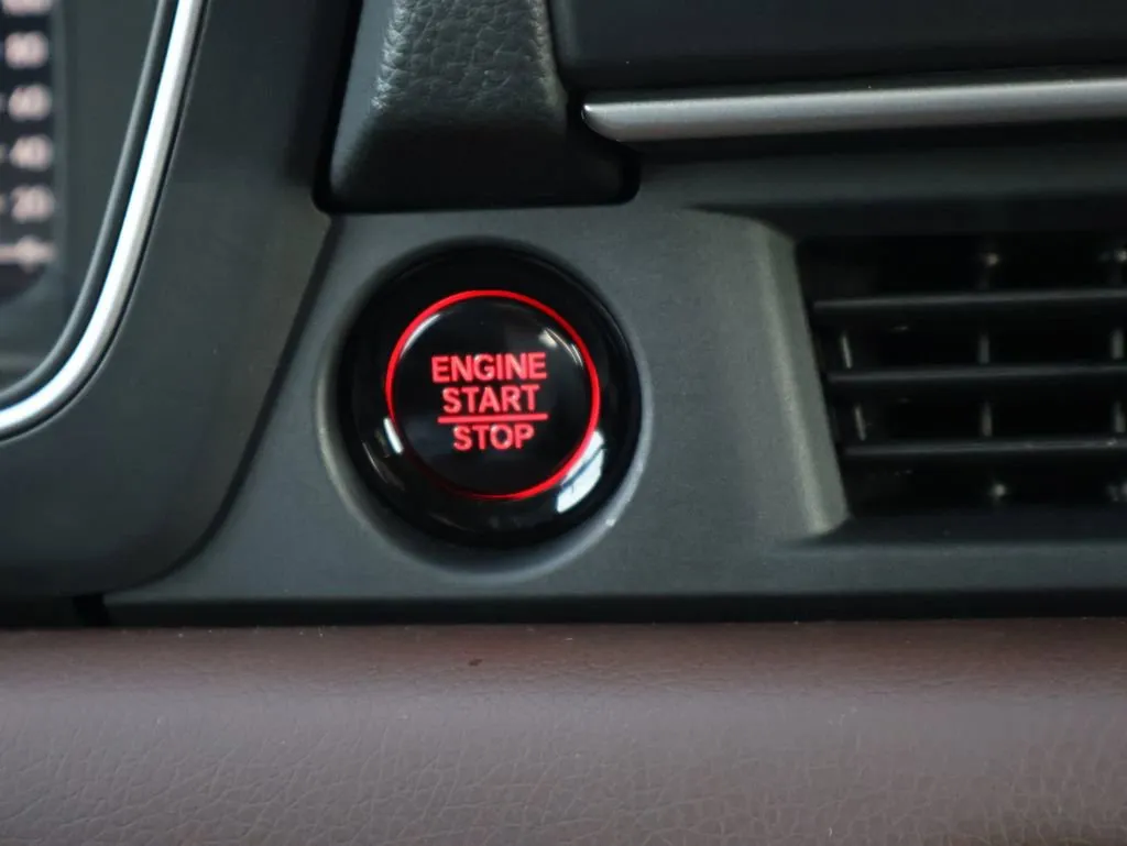 2025 Honda Pilot Elite - Photo 28