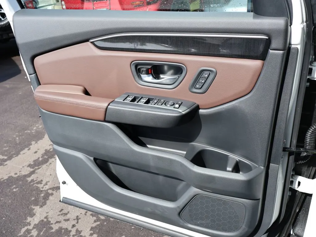 2025 Honda Pilot Elite - Photo 33