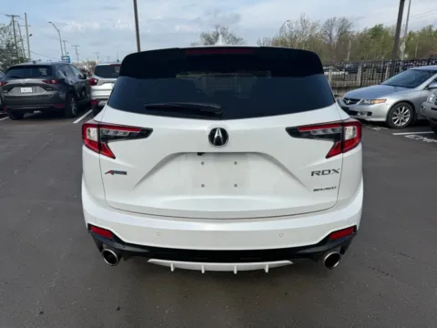 More photos of 2025 Acura RDX w/A-Spec Advance Package at Jay Wolfe Honda, MO