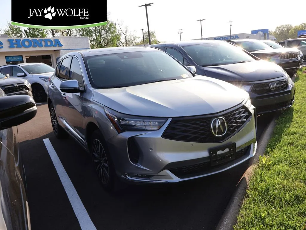 Used 2025 Acura RDX Advance Package with VIN 5J8TC2H70SL021984 for sale in Kansas City