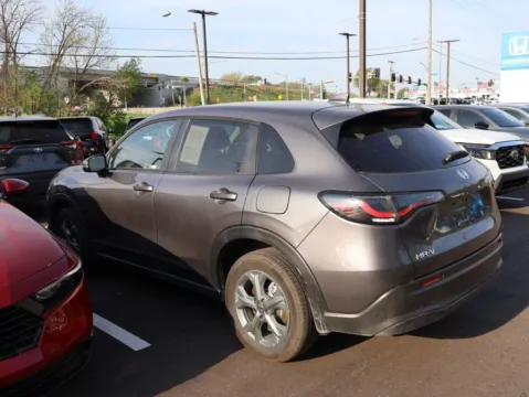 More photos of 2026 Honda HR-V LX at Jay Wolfe Honda, MO