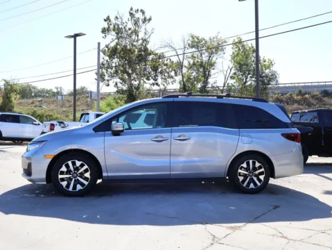 Another view of 2026 Honda Odyssey EX-L for sale in Kansas City, MO at Jay Wolfe Honda