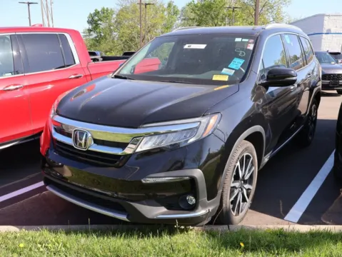Another view of 2021 Honda Pilot Elite for sale in Kansas City, MO at Jay Wolfe Honda