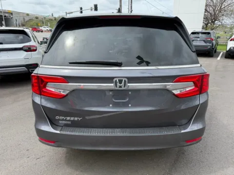 More photos of 2018 Honda Odyssey EX-L at Jay Wolfe Honda, MO