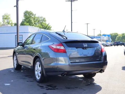 More photos of 2010 Honda Accord Crosstour EX-L at Jay Wolfe Honda, MO