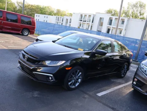 More photos of 2020 Honda Civic Sedan EX-L at Jay Wolfe Honda, MO