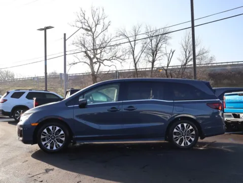 Another view of 2026 Honda Odyssey Elite for sale in Kansas City, MO at Jay Wolfe Honda